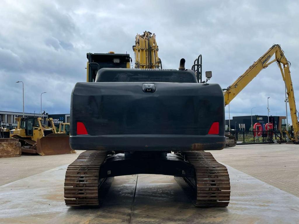 Komatsu PC240NLC-10 Foto 4