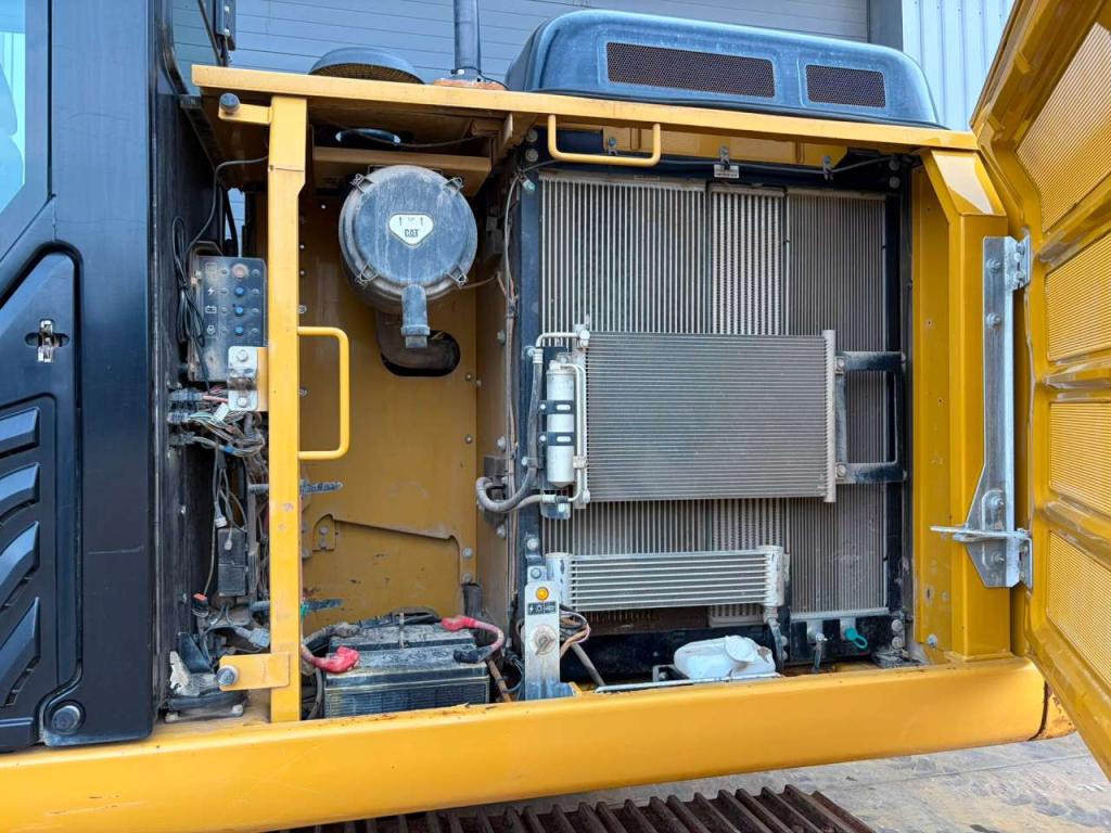 Caterpillar 320FL Foto 28