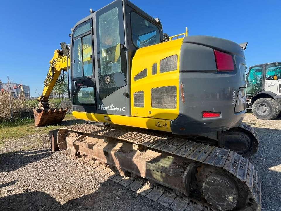 Takeuchi TB2150R Foto 1