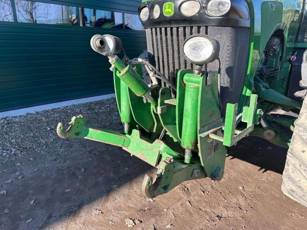 John Deere 8120 Powershift Foto 14