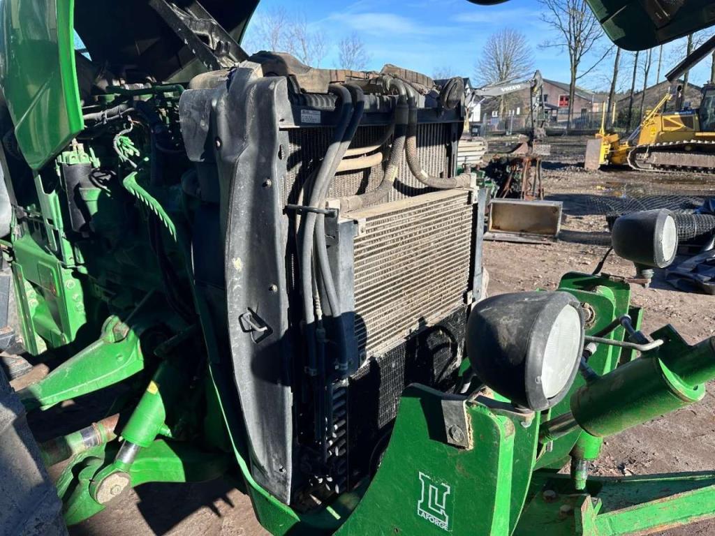John Deere 8120 Powershift Foto 16