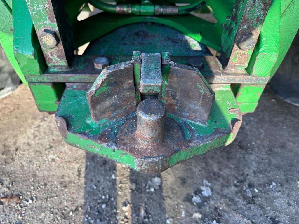 John Deere 8120 Powershift Foto 24
