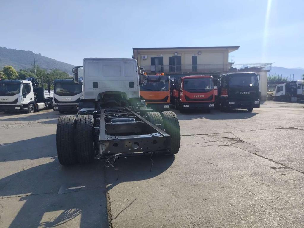 Iveco EUROCARGO 180E32 Foto 27