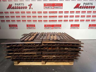 Cadena de hierro para Hitachi ZX130-5 / ZX130-6 / ZX135 vendida por Massucco T. Srl Area Ricambi