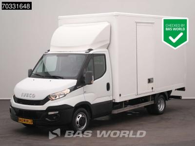 Iveco Daily 35C15 3.0L Laadklep 2x Zijdeur 3,5t Trekhaak Dubbellucht Bakwagen Airco Cruise Euro6 Meubelba vendida por BAS World B.V.