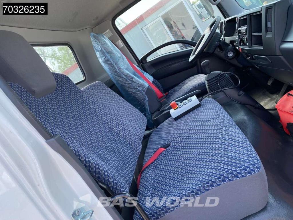 Isuzu M 27 4X2 Foto 15