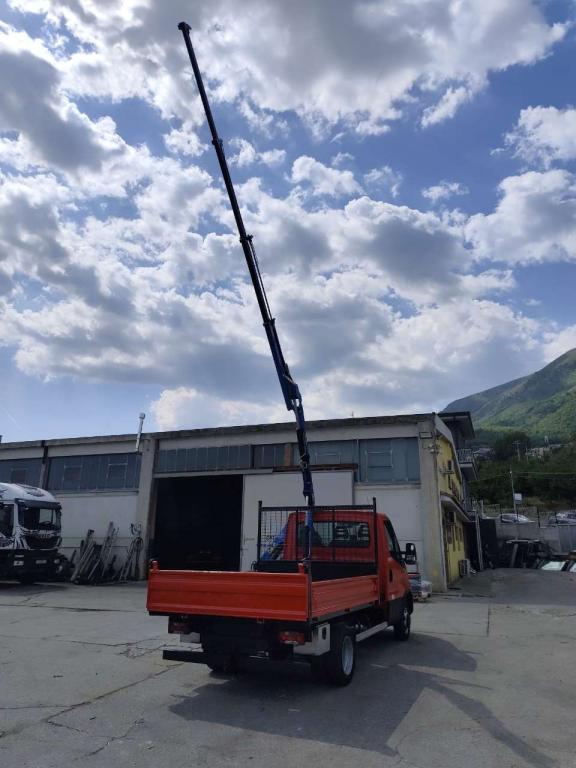Iveco DAILY 35-120 Foto 19