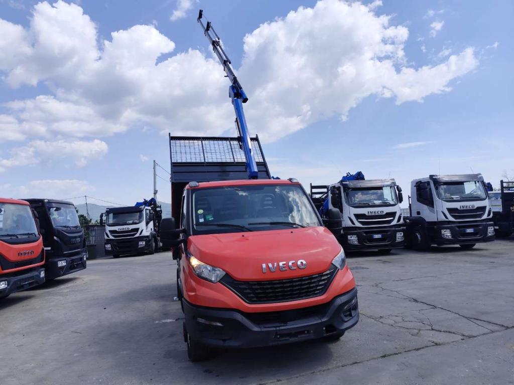 Iveco DAILY 35-120 Foto 4