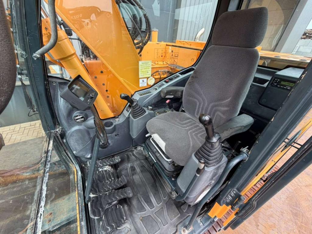 Hyundai R125LCR-9A Foto 28