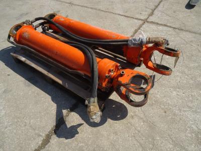 Cilndro de levantamiento para Fiat Kobelco W270 e Fiat Hitachi vendida por OLM 90 Srl