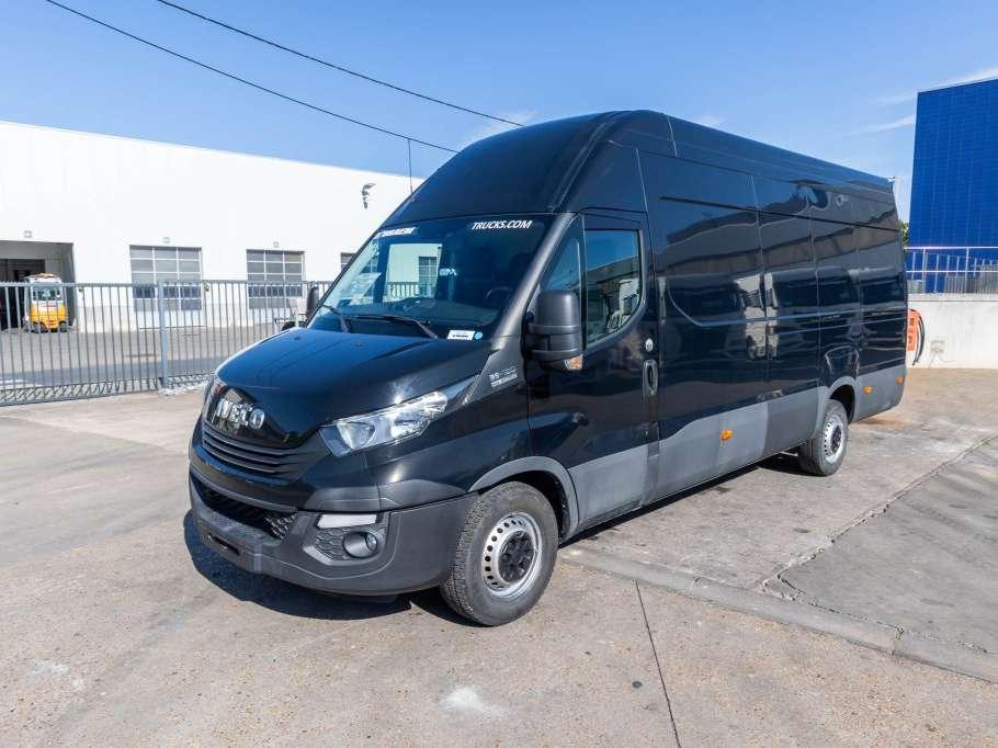 Iveco DAILY 35S18 Foto 1