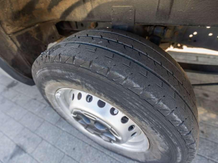 Iveco DAILY 35S18 Foto 24