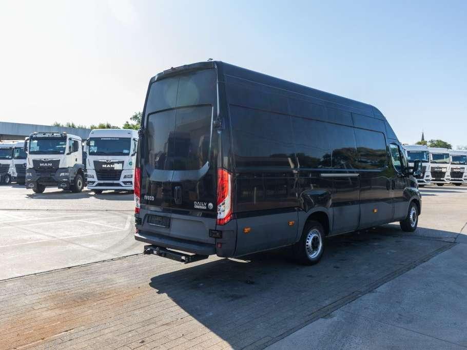 Iveco DAILY 35S18 Foto 4
