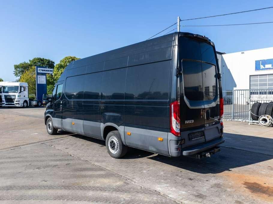 Iveco DAILY 35S18 Foto 6