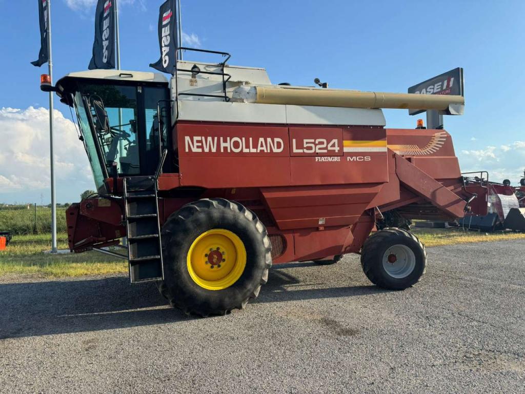 New Holland L524 Foto 1