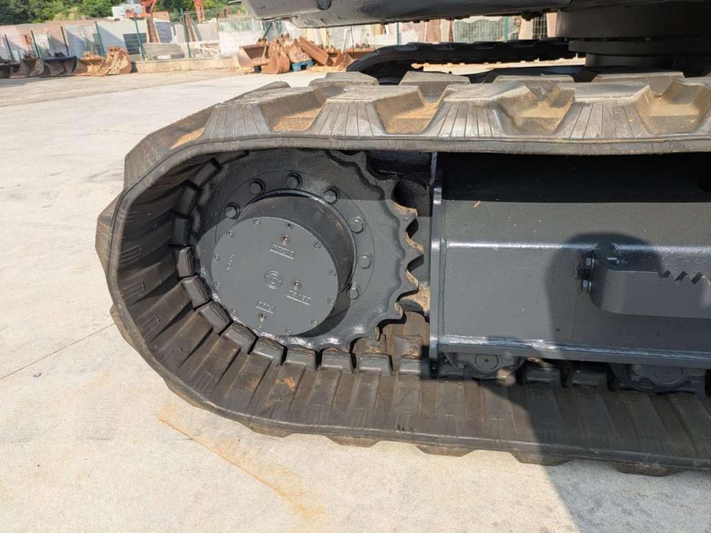 Hyundai R80CR9 Foto 5