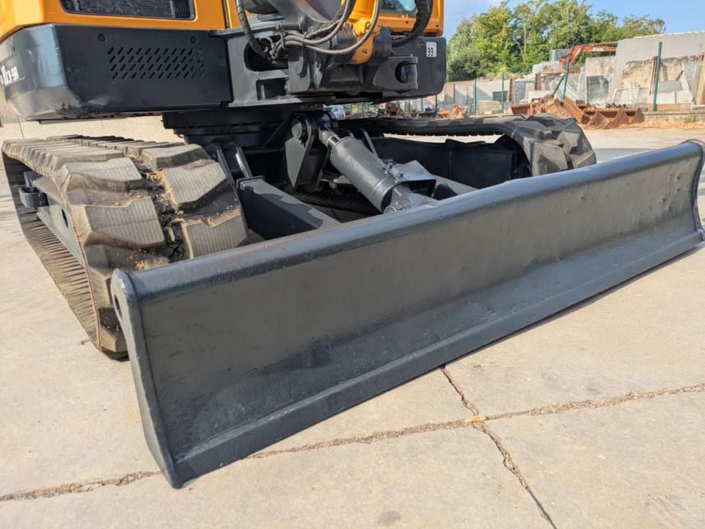 Hyundai R80CR9 Foto 6