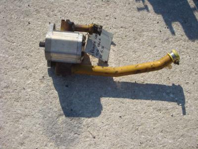 Bomba hidráulica para Fiat Allis FL5B E APRIPISTA FD5 vendida por OLM 90 Srl