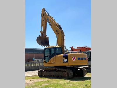 Komatsu PC210NLC-7K vendida por Dofra Srl