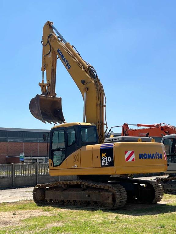 Komatsu PC210NLC-7K Foto 1