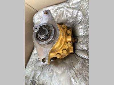 Komatsu Motor de giro para Komatsu PC180-3 vendida por Fratelli Zenzalari S.r.l.