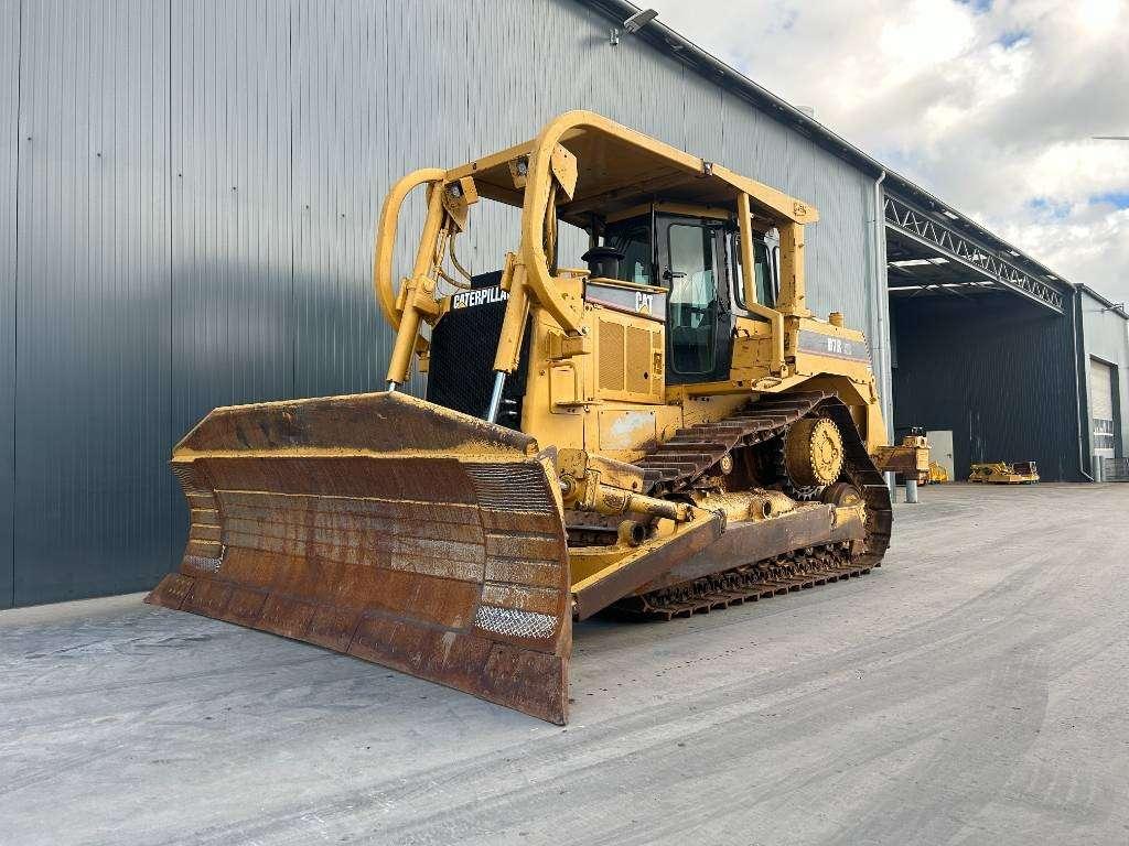 Caterpillar D7R II Foto 1