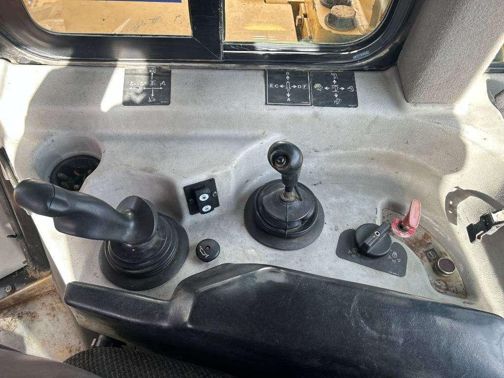 Caterpillar D7R II Foto 4