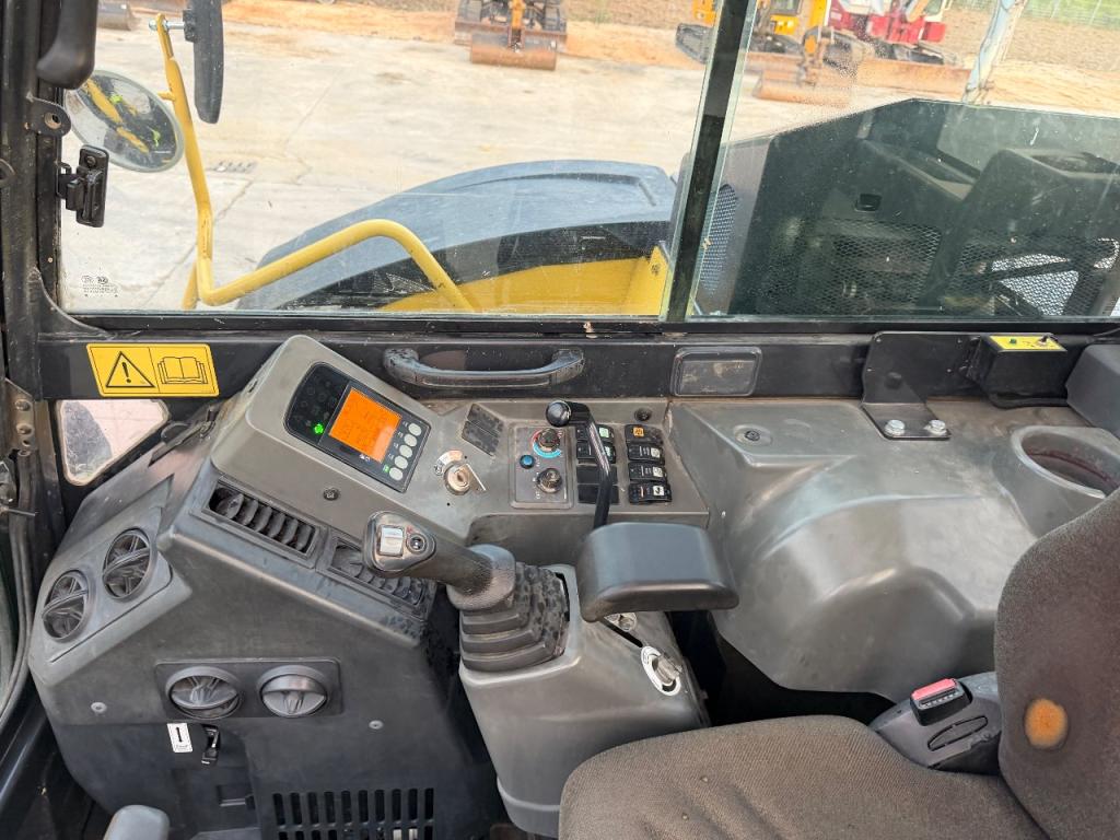 Yanmar SV100 Foto 8