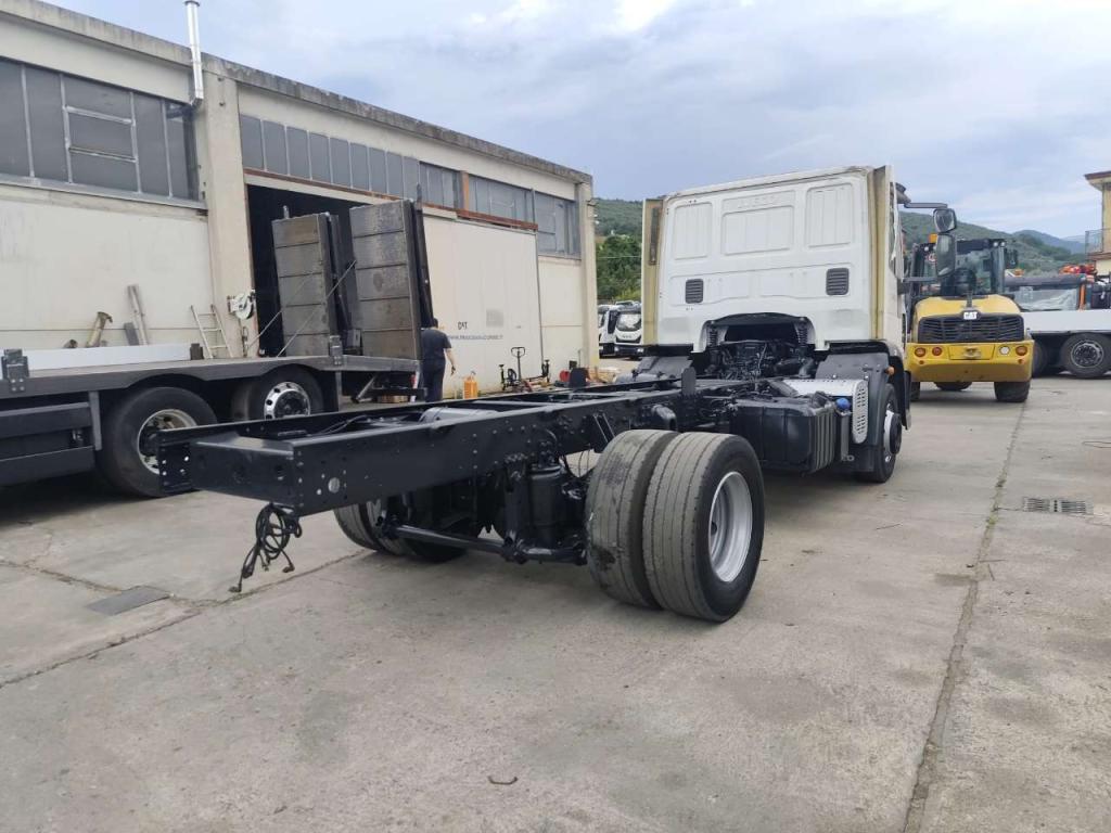 Iveco EUROCARGO 150E22P Foto 22