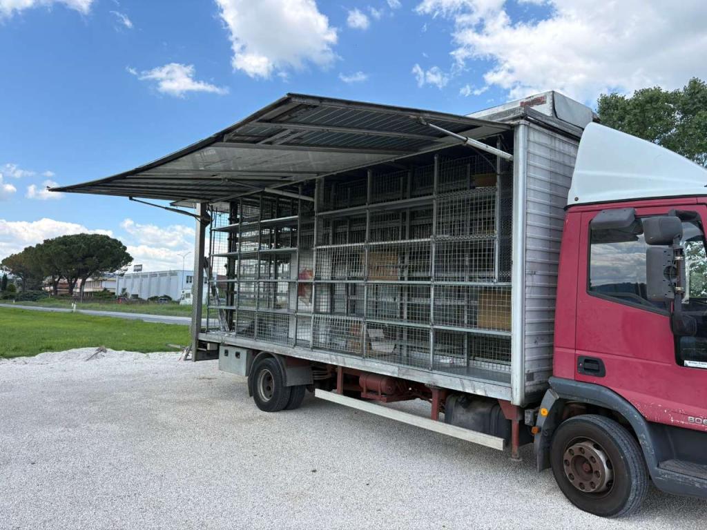 Iveco EUROCARGO 80E21 Foto 12