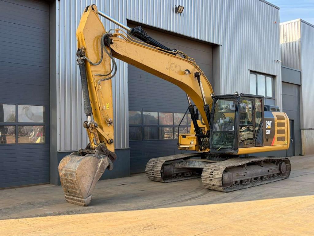Caterpillar 320FL Foto 2