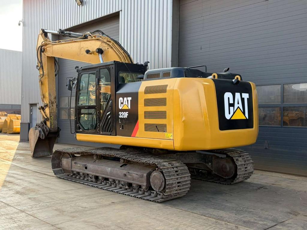 Caterpillar 320FL Foto 3