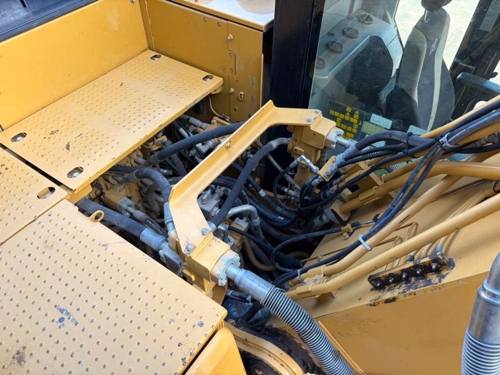 Caterpillar 320FL Foto 30