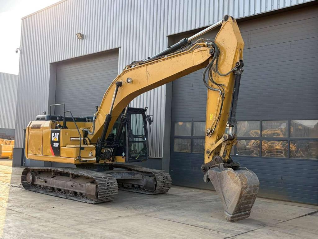 Caterpillar 320FL Foto 7