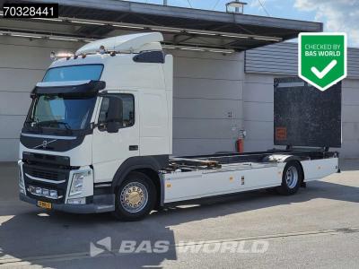 Volvo FM 330 FM 4X2 20.5tons NL-Truck APK 2000kg Ladebordwand VEB Euro 6 vendida por BAS World B.V.