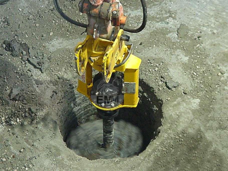 EMM Trivella per escavatore 7 / 12 ton Foto 3