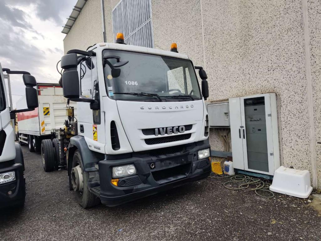Iveco EUROCARGO 180E25K Foto 23