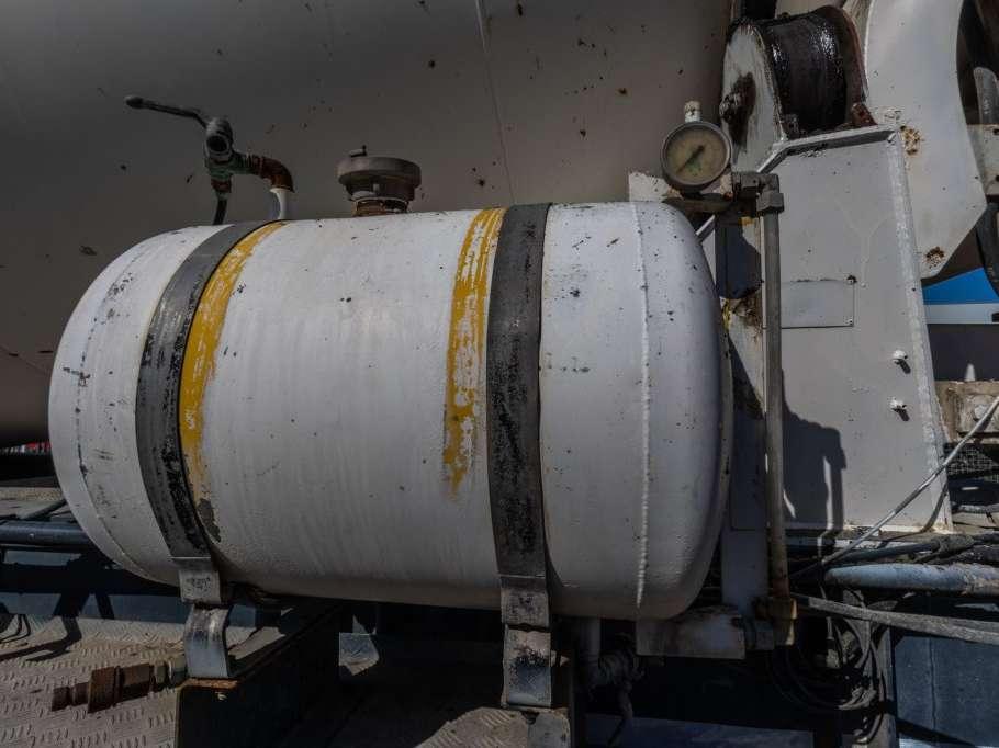 Renders BETON MIXER 12M3 + MOTOR (MALAXEUR/MISCHER) Foto 14