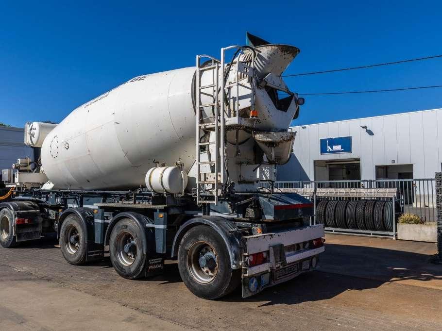 Renders BETON MIXER 12M3 + MOTOR (MALAXEUR/MISCHER) Foto 3