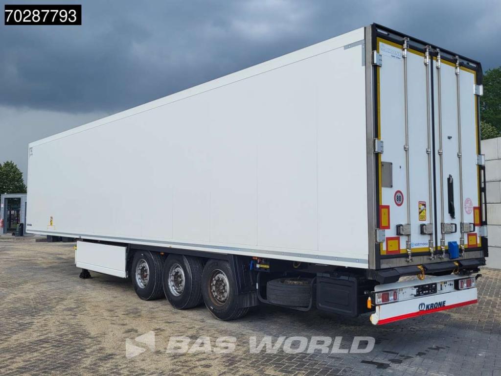 Krone Carrier Vector 1550 Doppelstock Palettenkasten Liftachse Foto 2