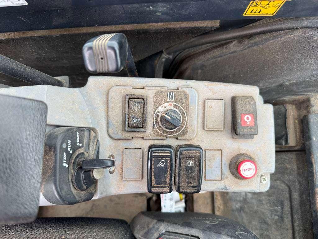 Kubota KX027-4 - Hammer Lines / Quick Coupler Foto 11
