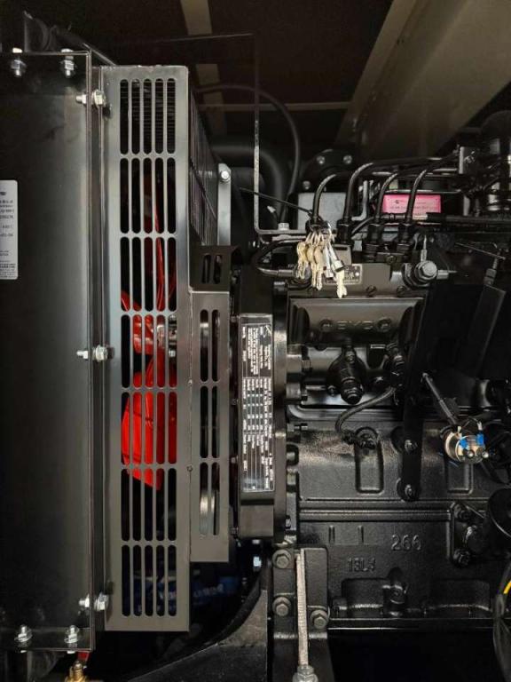 Cummins 4BT3.9-G2 - 45 kVA Generator - DPX-19831 Foto 9