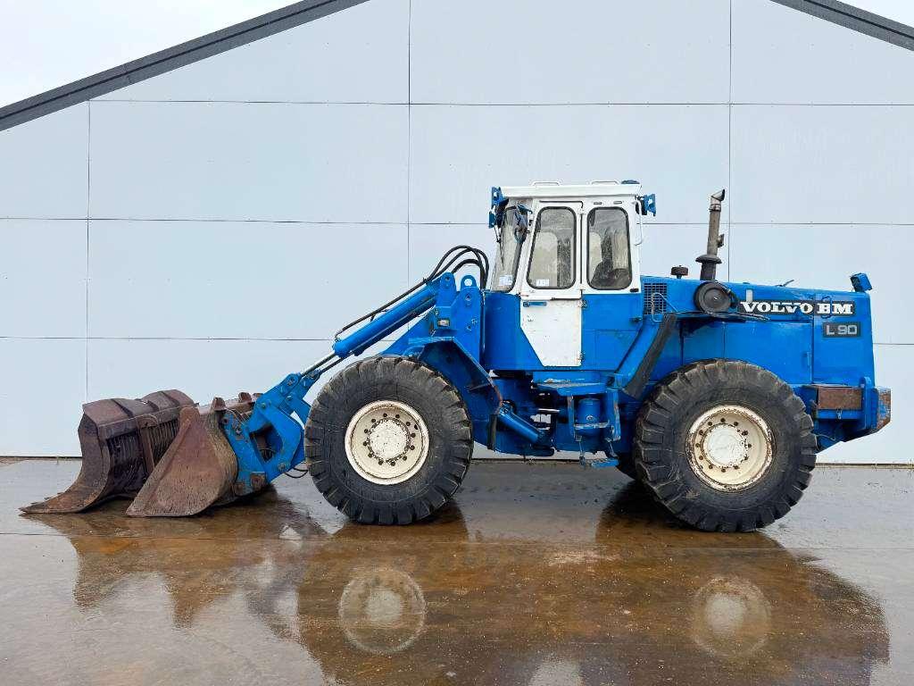 Volvo BM4400 - 3rd Function / 2 Buckets Included! Foto 1