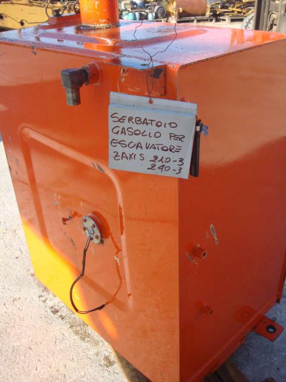 Depósito para gasóleo para ZAXIS 210-3  E 240-3 Foto 2