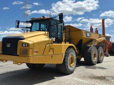 Caterpillar 745C 6X6 vendida por Massucco T. Srl