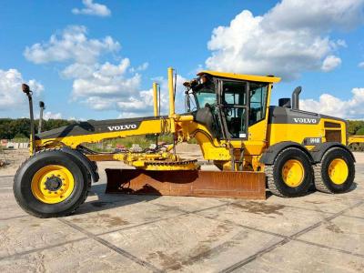 Volvo G946B 6x6 AWD - EPA Certified vendida por Boss Machinery