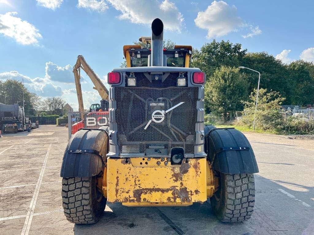 Volvo G946B 6x6 AWD - EPA Certified Foto 3