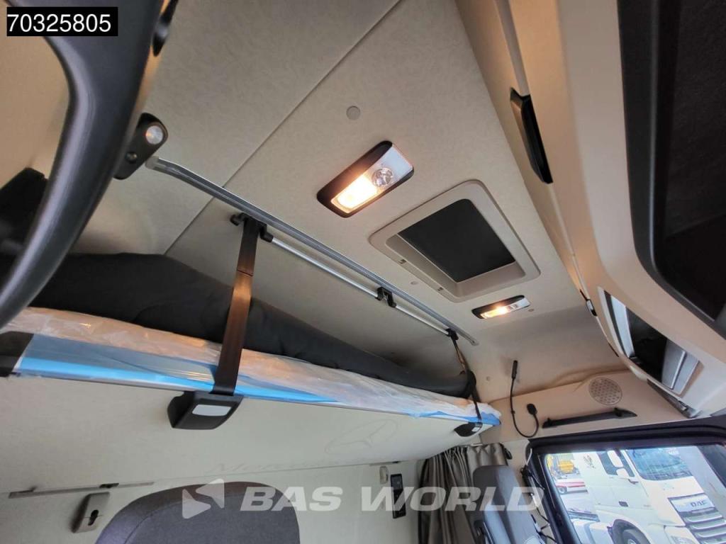 Mercedes-Benz Actros 1845 4X2 BigSpace 2xTanks Navi Foto 27