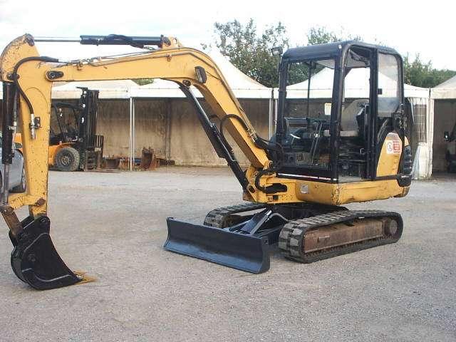 Caterpillar 303.5 Foto 1