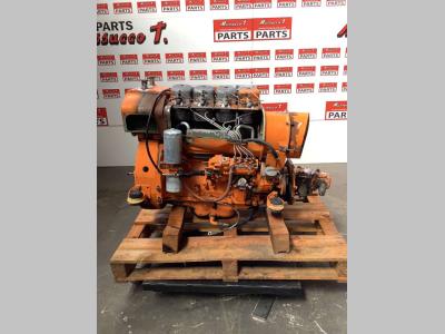 Deutz 4 cilindri vendida por Massucco T. Srl Area Ricambi